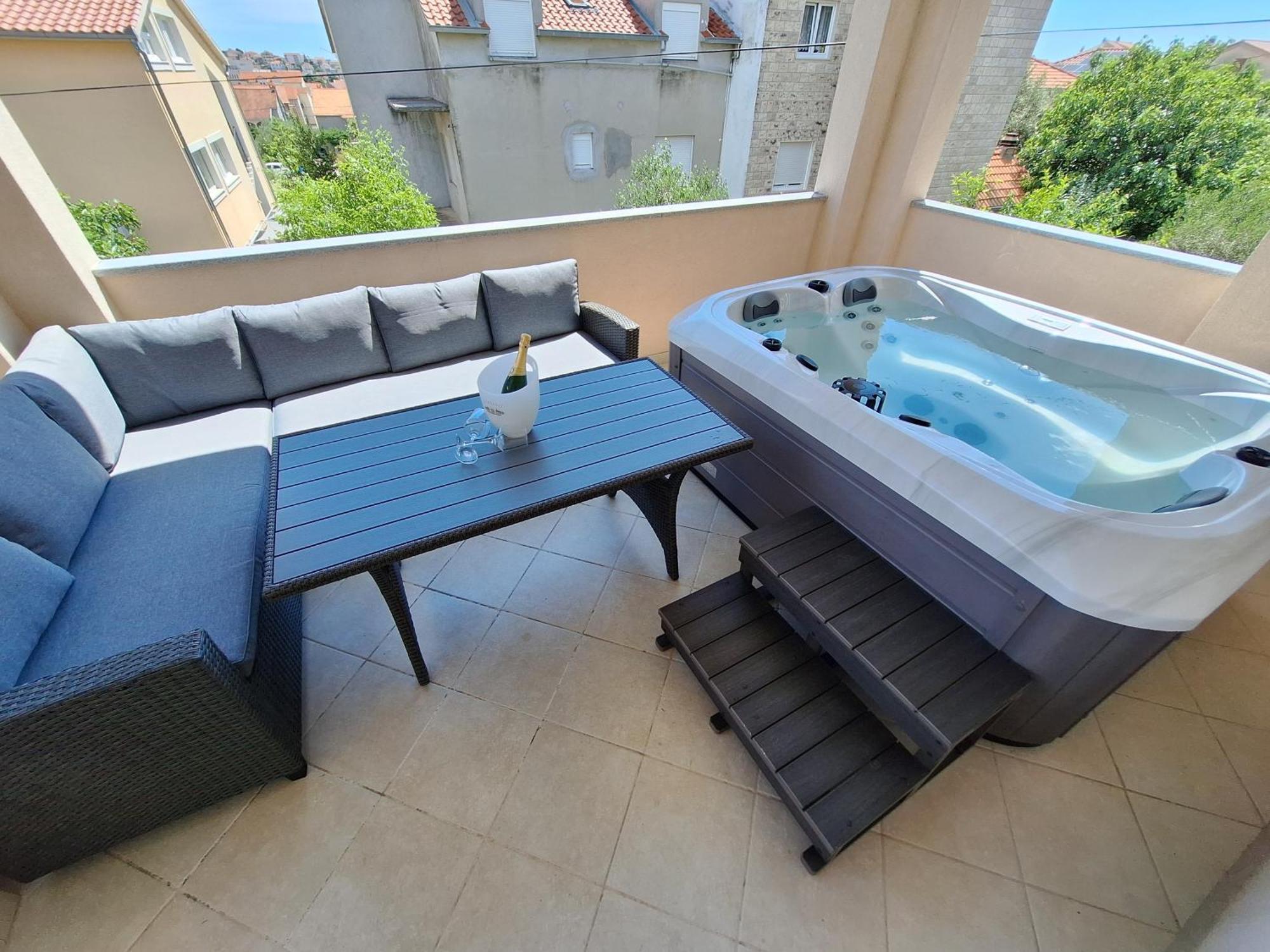 Apartments Kapelica Trogir Zewnętrze zdjęcie